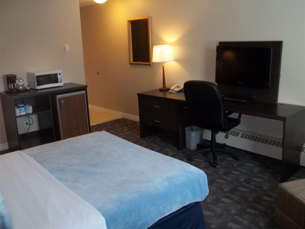 Travelodge By Wyndham Капускасинг Экстерьер фото